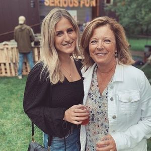 Meet your Posher, Mary